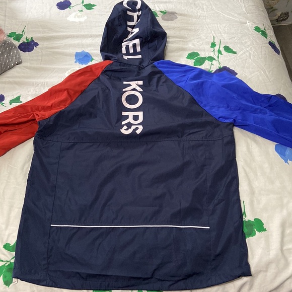 EUC- fantastic rain / windbreaker jacket- pull on - Picture 1 of 16